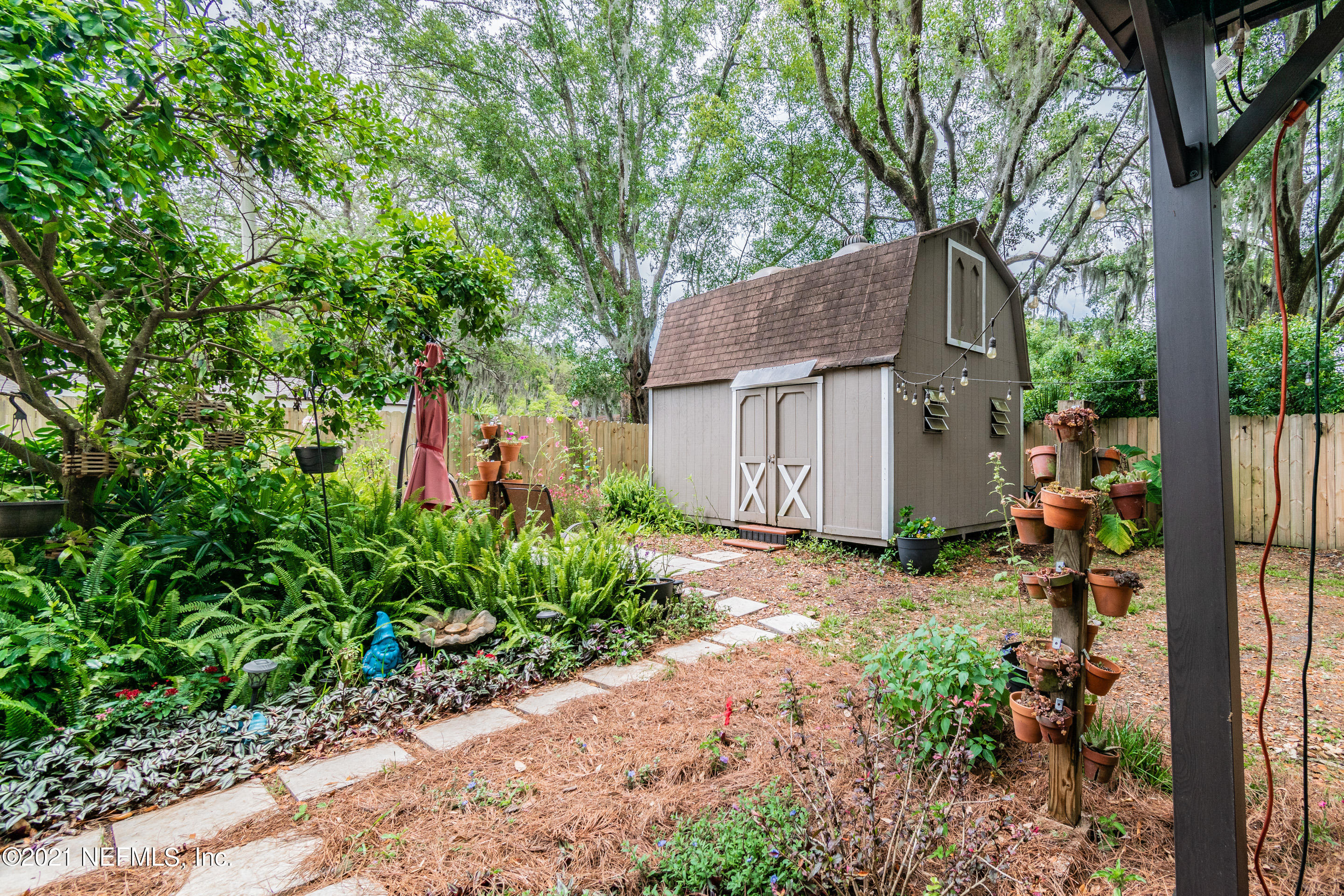 2343 Mills Road Jacksonville, FL 32216 - Photo 25 of 33 Shed