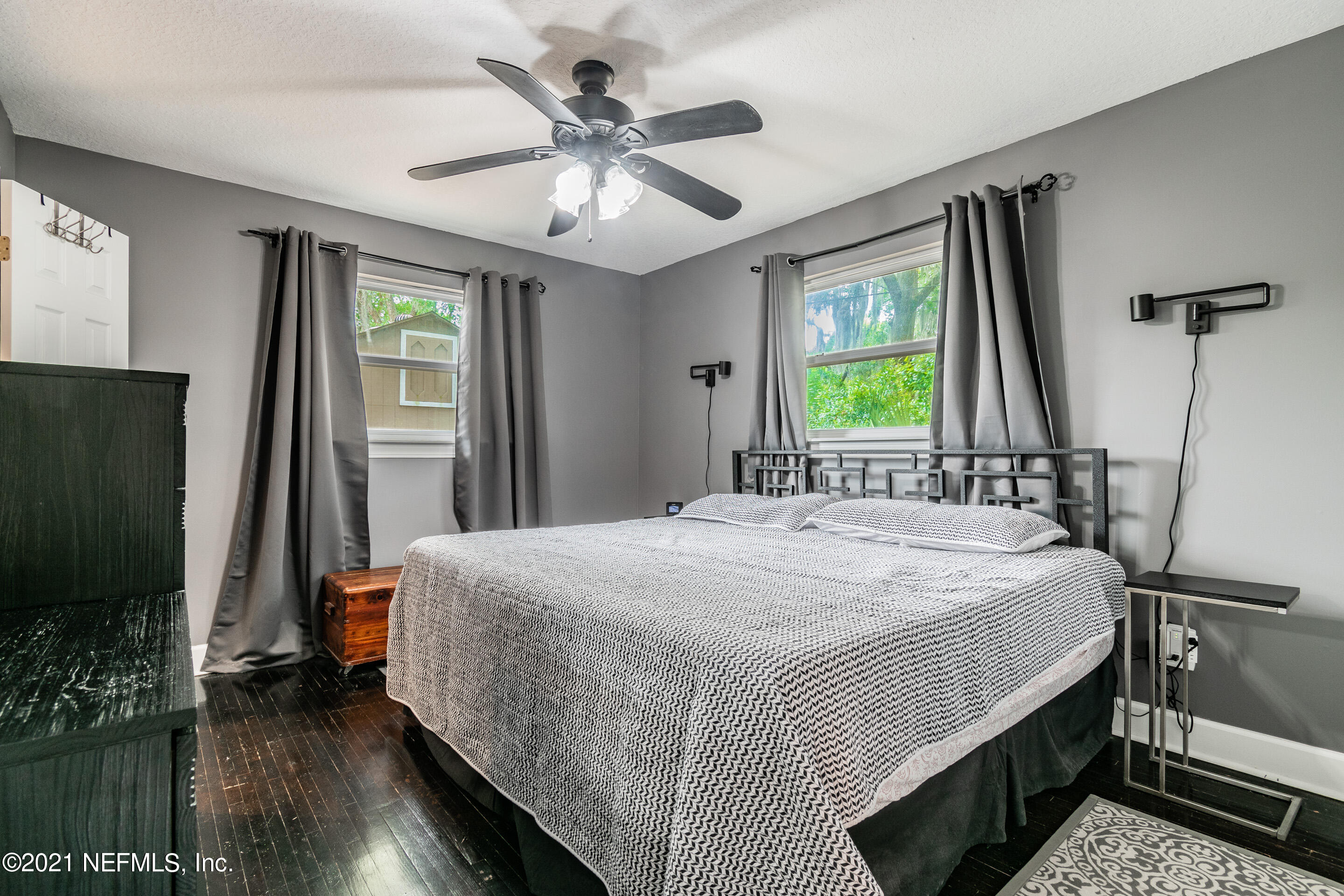 2343 Mills Road Jacksonville, FL 32216 - Photo 4 of 33 Owner's Bedroom
