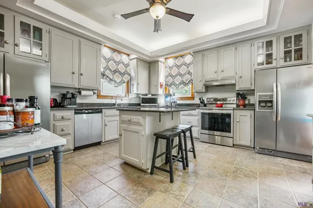 $999,999 | 720 Lefort Bypass Road, Thibodaux, LA 70301