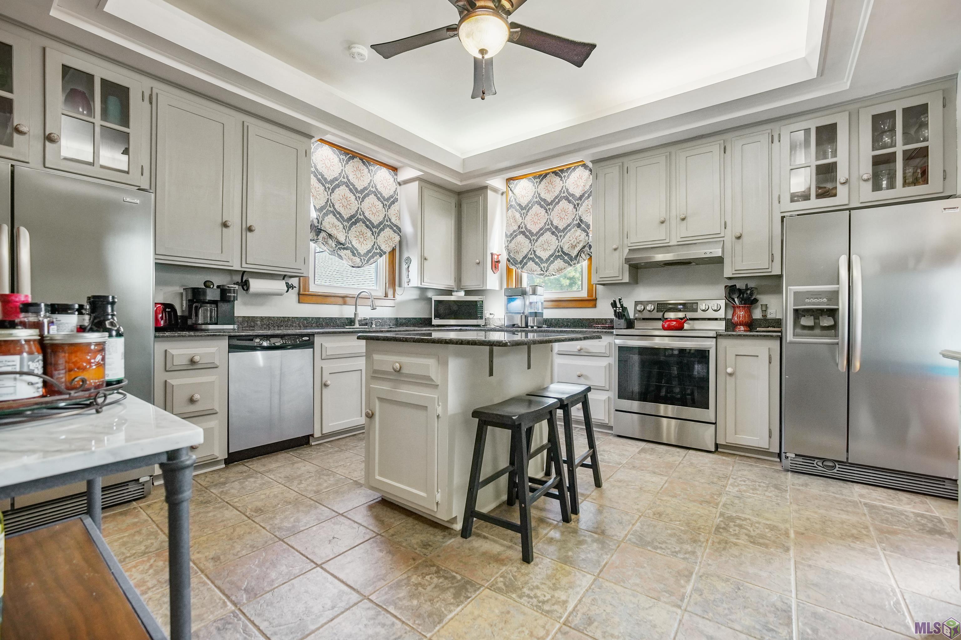 720 Lefort Bypass Road Thibodaux, LA 70301 - Photo 27 of 50 Kitchen - Second Floor