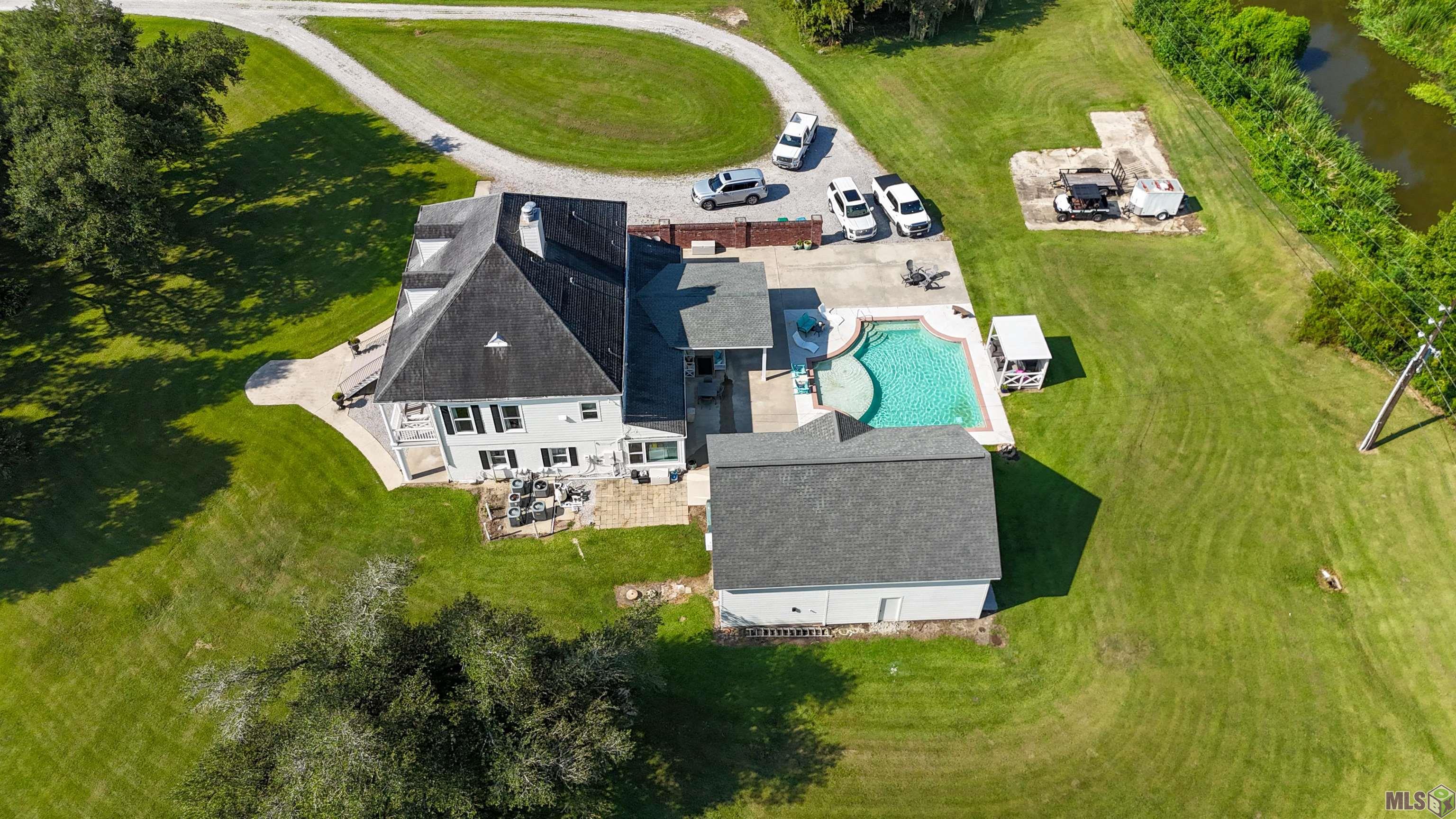 720 Lefort Bypass Road Thibodaux, LA 70301 - Photo 7 of 50