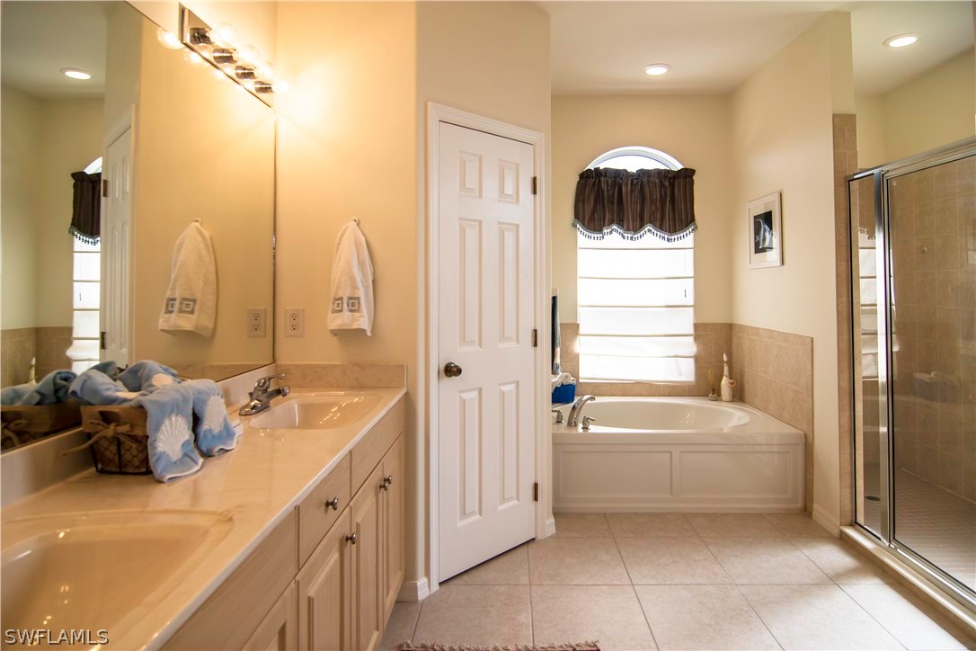 118 Bangsberg Road Southeast Port Charlotte, FL 33952 - Photo 7 of 25 Gallery Image 7