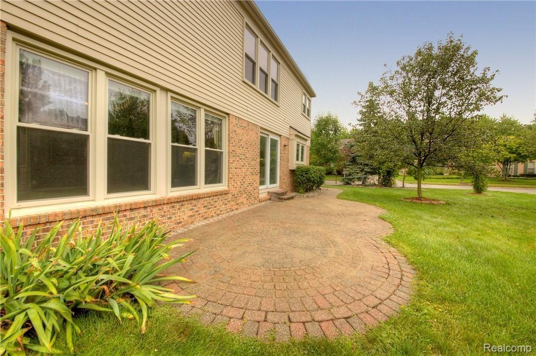 46401 Mornington Road Canton, MI 48188 - Photo 53 of 56 51 Patio.jpg