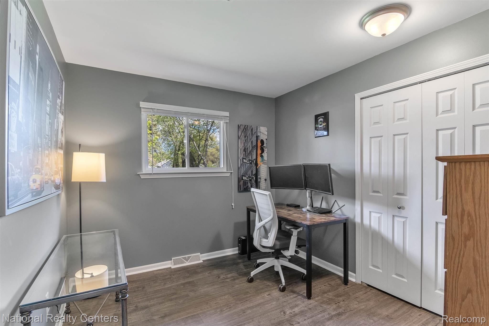 3388 Longview Avenue Rochester, MI 48307 - Photo 17 of 30 17-3388 Longview Ave-WindowStill-Real-Estate-Photography-17.jpg