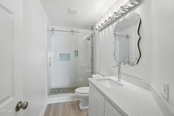 $869,000 | 676 Snipe Walk, Oxnard, CA 93035