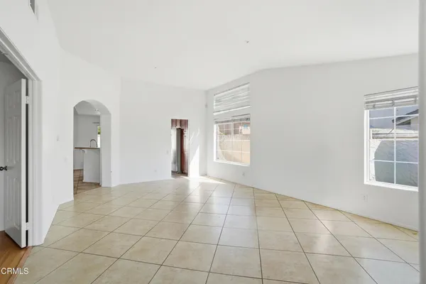 $869,000 | 676 Snipe Walk, Oxnard, CA 93035