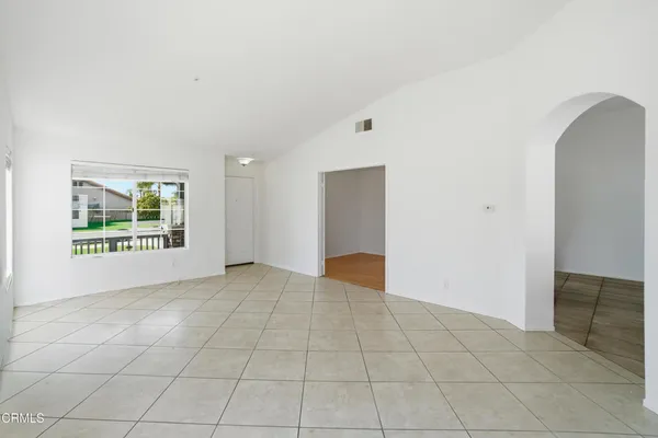 $869,000 | 676 Snipe Walk, Oxnard, CA 93035