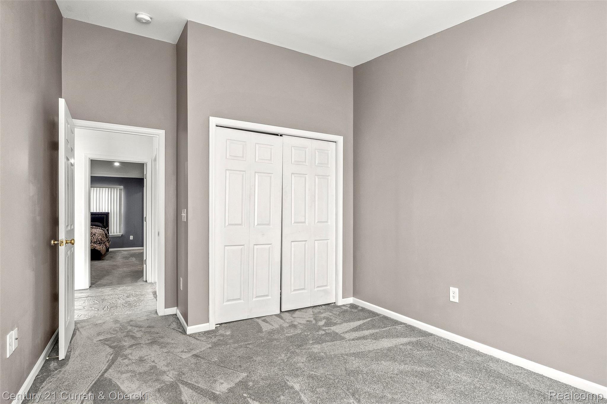 10854 Pardee Road Taylor, MI 48180 - Photo 18 of 32 20.jpg