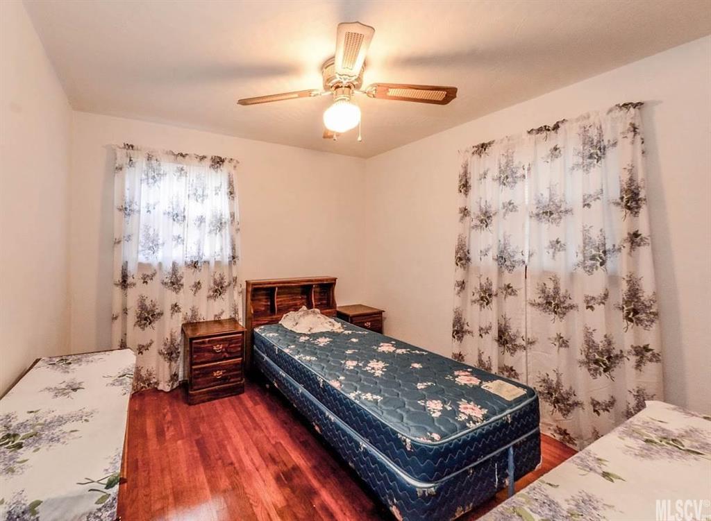 5037 Springhaven Drive Conover, NC 28613 - Photo 11 of 24 Gallery Image 11