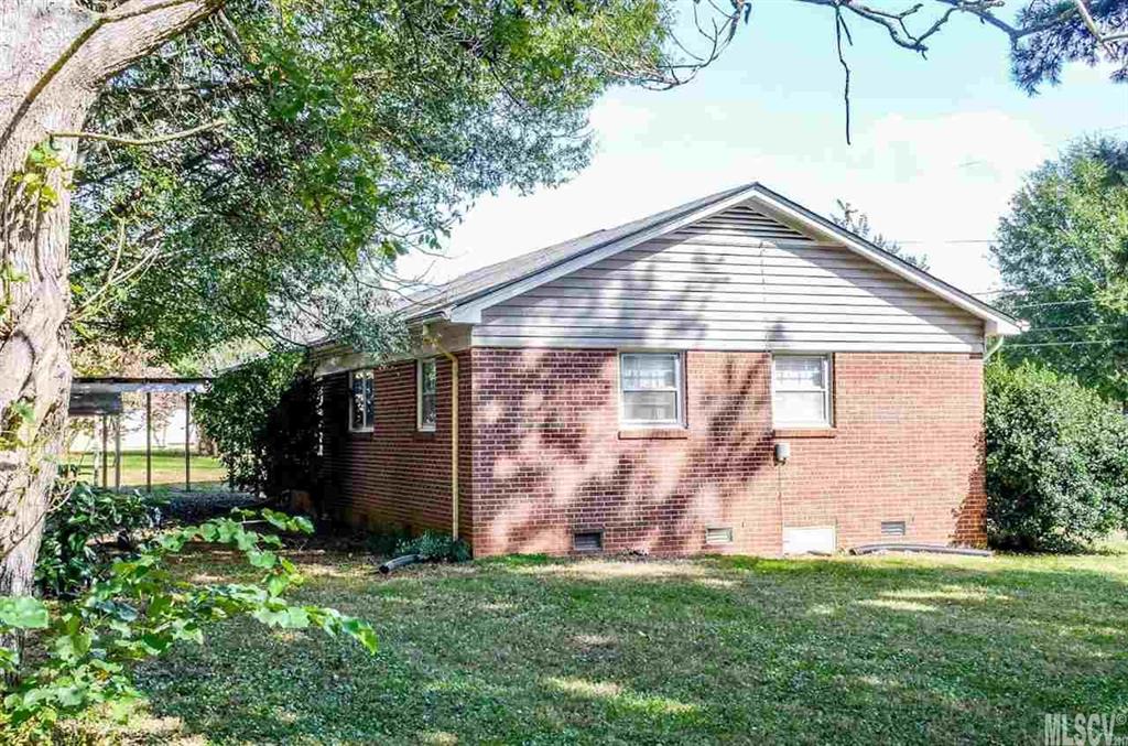 5037 Springhaven Drive Conover, NC 28613 - Photo 18 of 24 Gallery Image 18