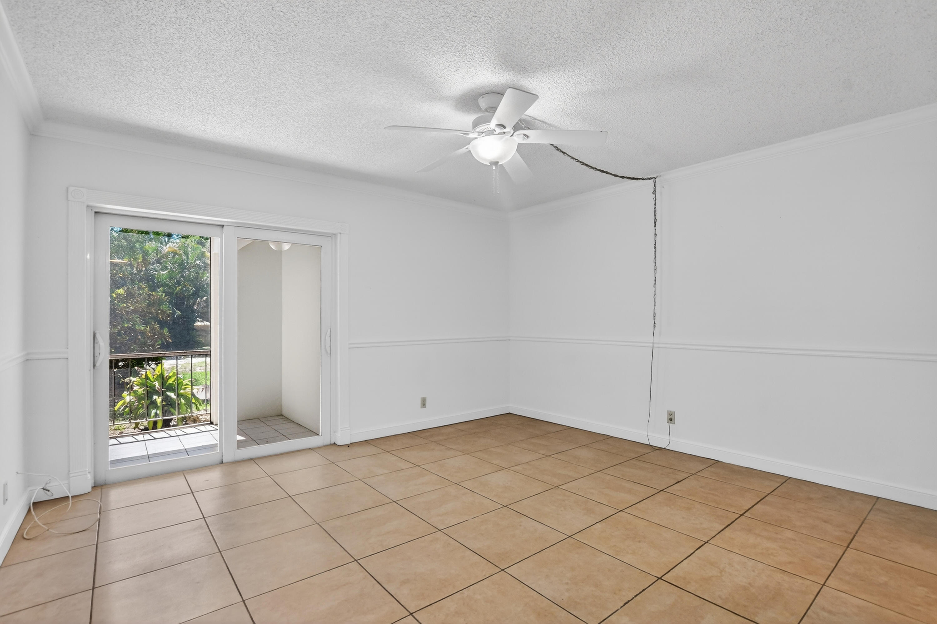 636 Northwest 13th Street, Unit 110 Boca Raton, FL 33486 - Photo 22 of 35 a view of an empty room with a window