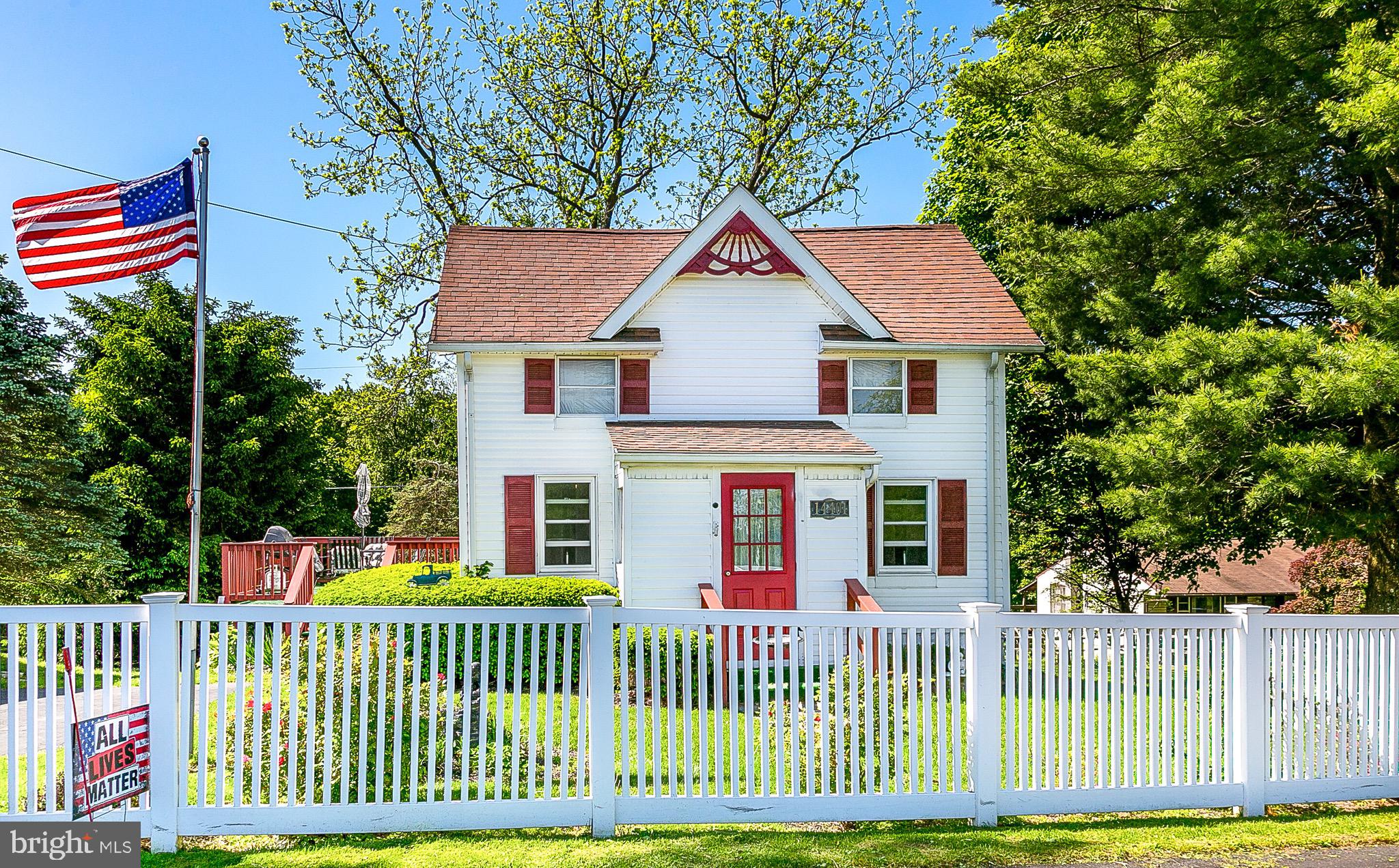 14401 Peddicord Road Mount Airy, MD 21771 - Photo 2 of 31 14401 Peddicord Rd