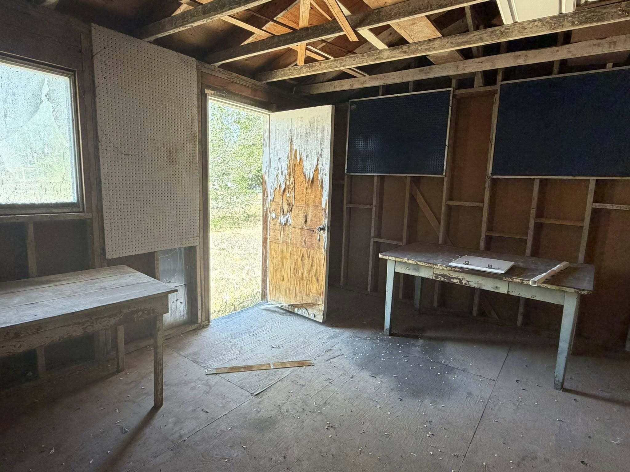 195 South 100 E Street Beaver, UT 84713 - Photo 22 of 23 Shed