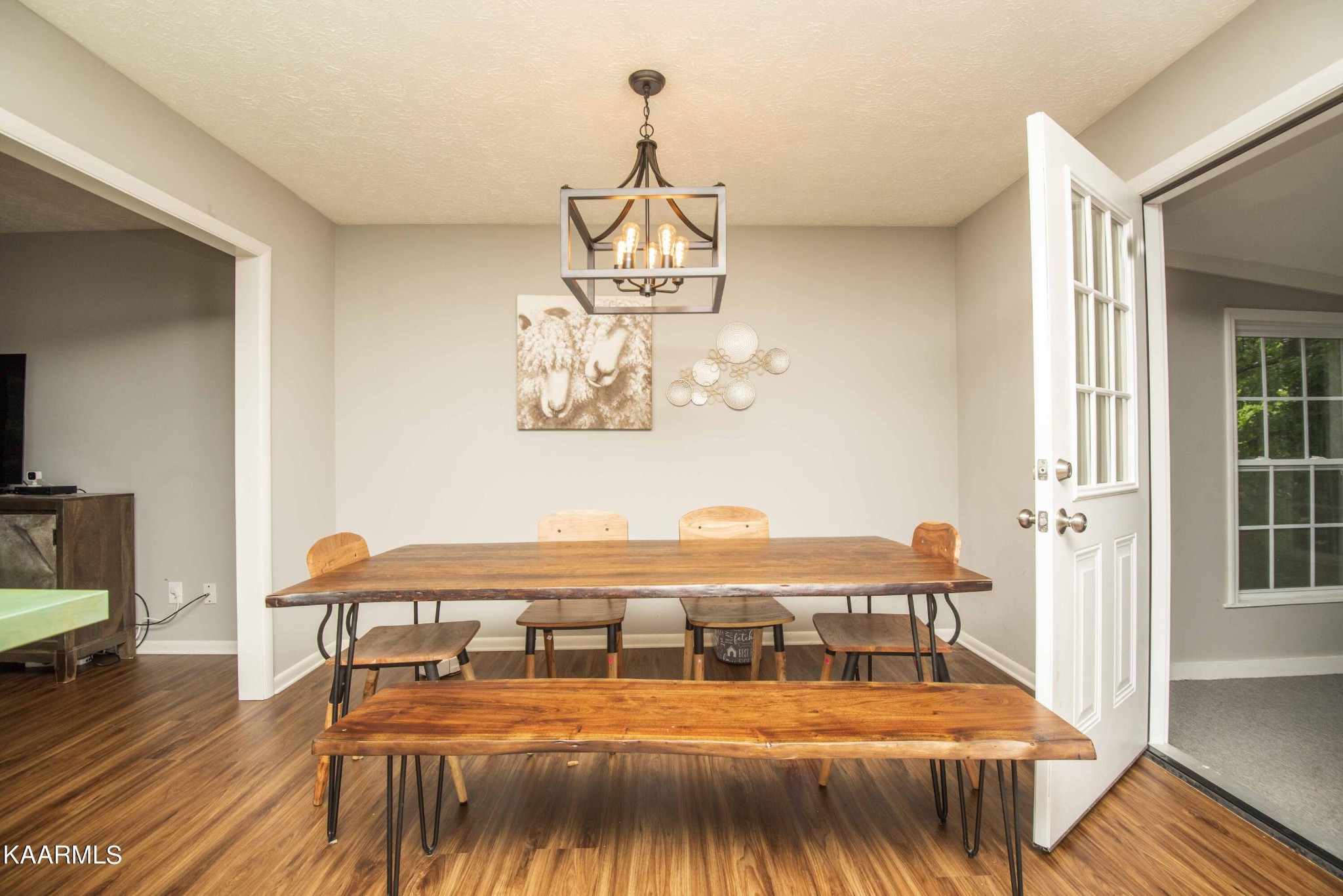 233 Geronimo Road Knoxville, TN 37934 - Photo 13 of 40 a view of a living room and dining room