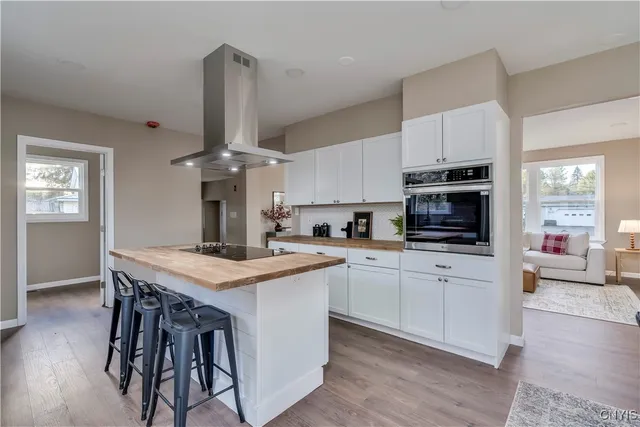 $319,000 | 8682 Cemetery Road, Le Ray, NY 13637