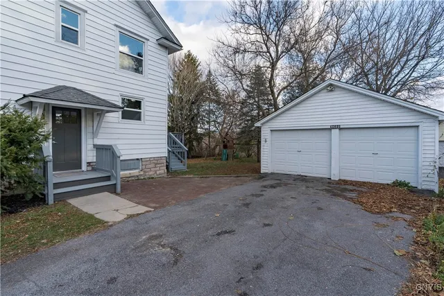 $319,000 | 8682 Cemetery Road, Le Ray, NY 13637