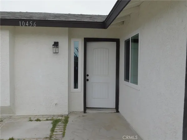 $364,000 | 10456 Napa Road, Adelanto, CA 92301