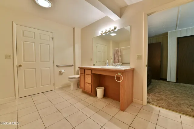 $249,900 | 807 Fon Clair Street, Johnstown, NY 12095