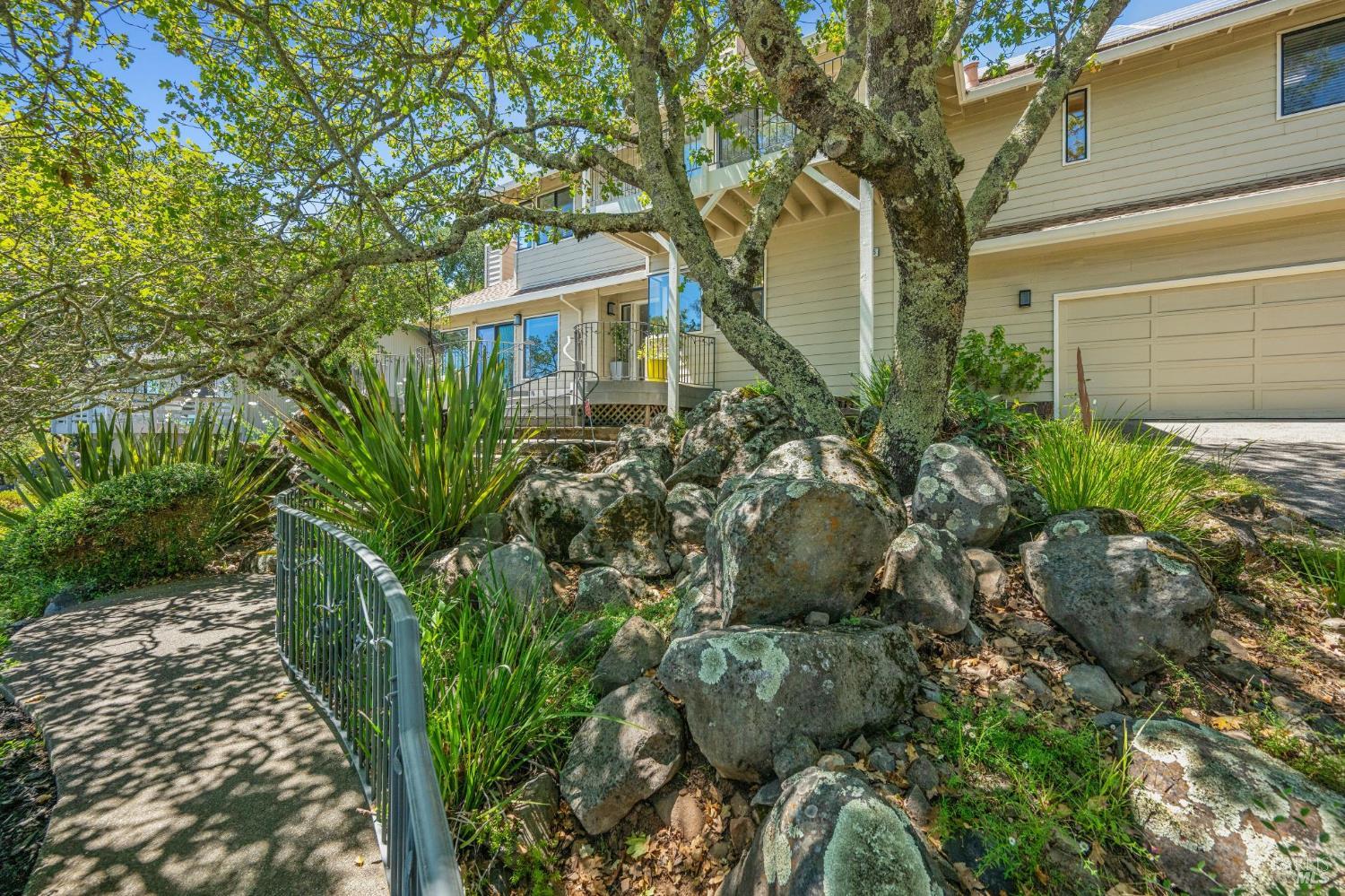 3335 Scrub Oak Drive Santa Rosa, CA 95404 - Photo 7 of 79
