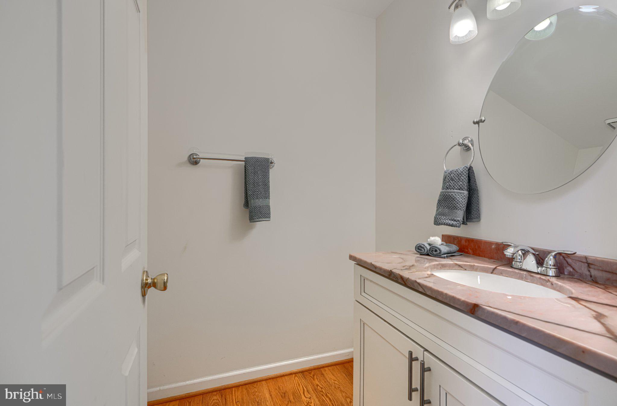 22909 Davis Mill Road Germantown, MD 20876 - Photo 18 of 54 Main Level Powder Room
