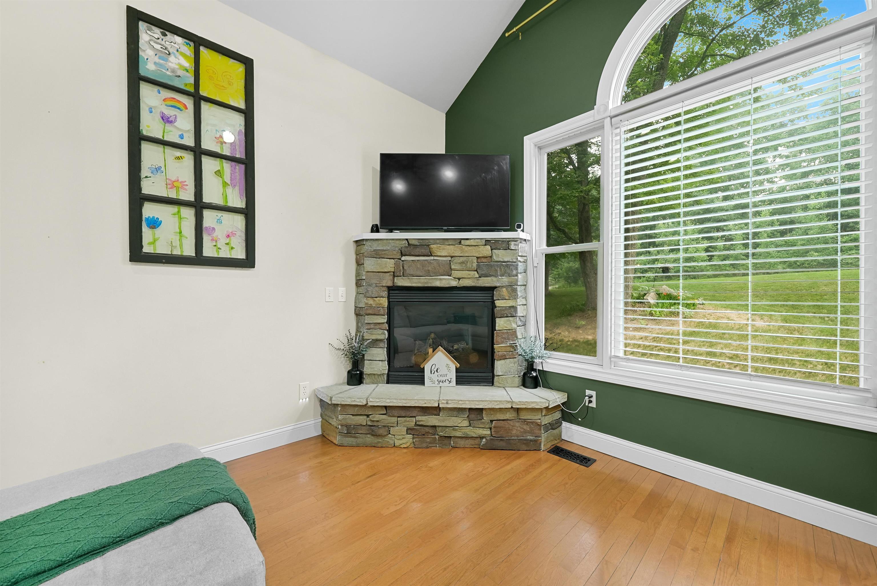 160 Hunters Ridge Cadillac, MI 49601 - Photo 11 of 66 1948185-b4584e69-c357-4930-871f-9f0a3801a19f.JPG