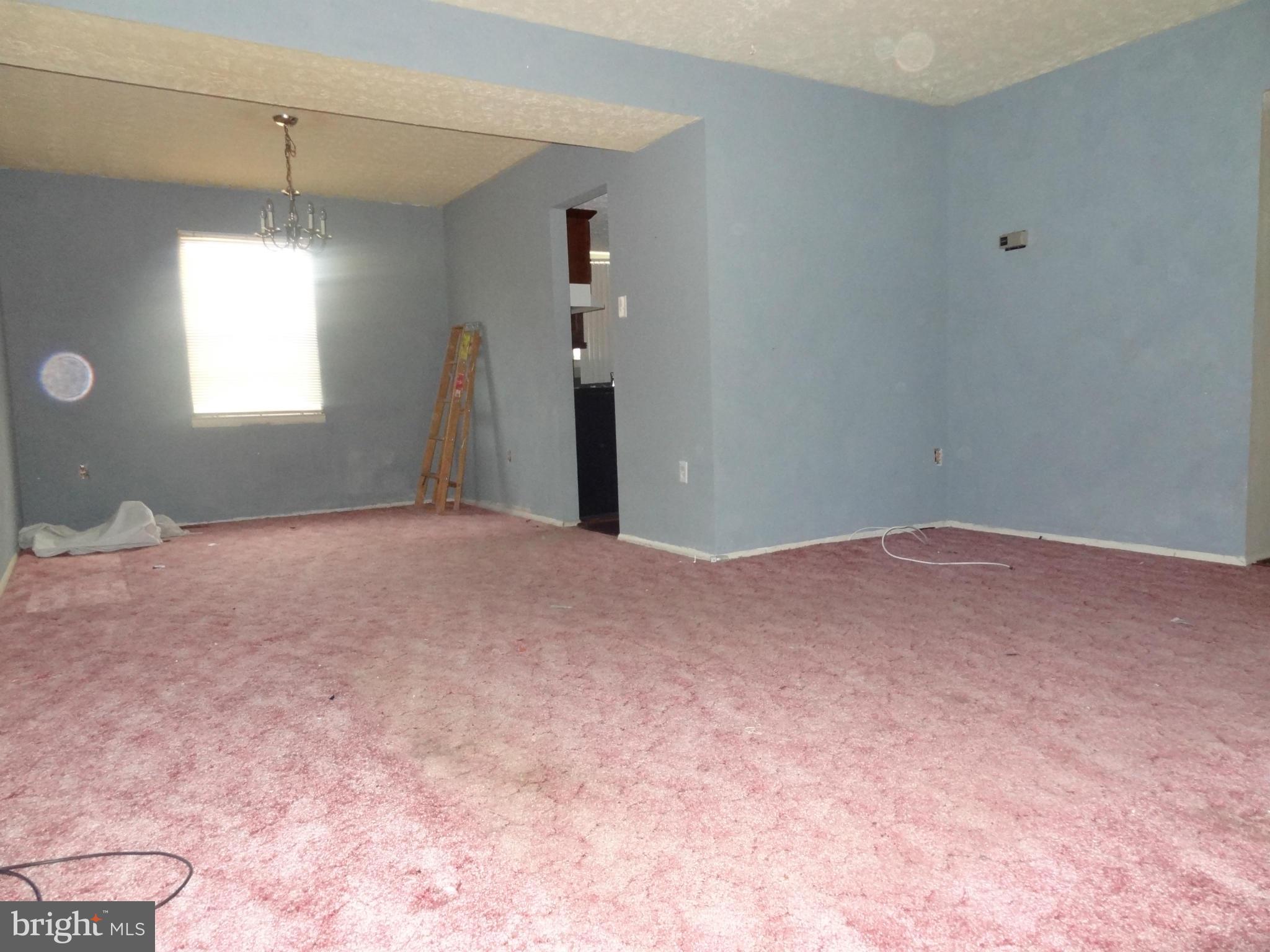 1835 Montreal Road Severn, MD 21144 - Photo 11 of 24 Dining/Living Room