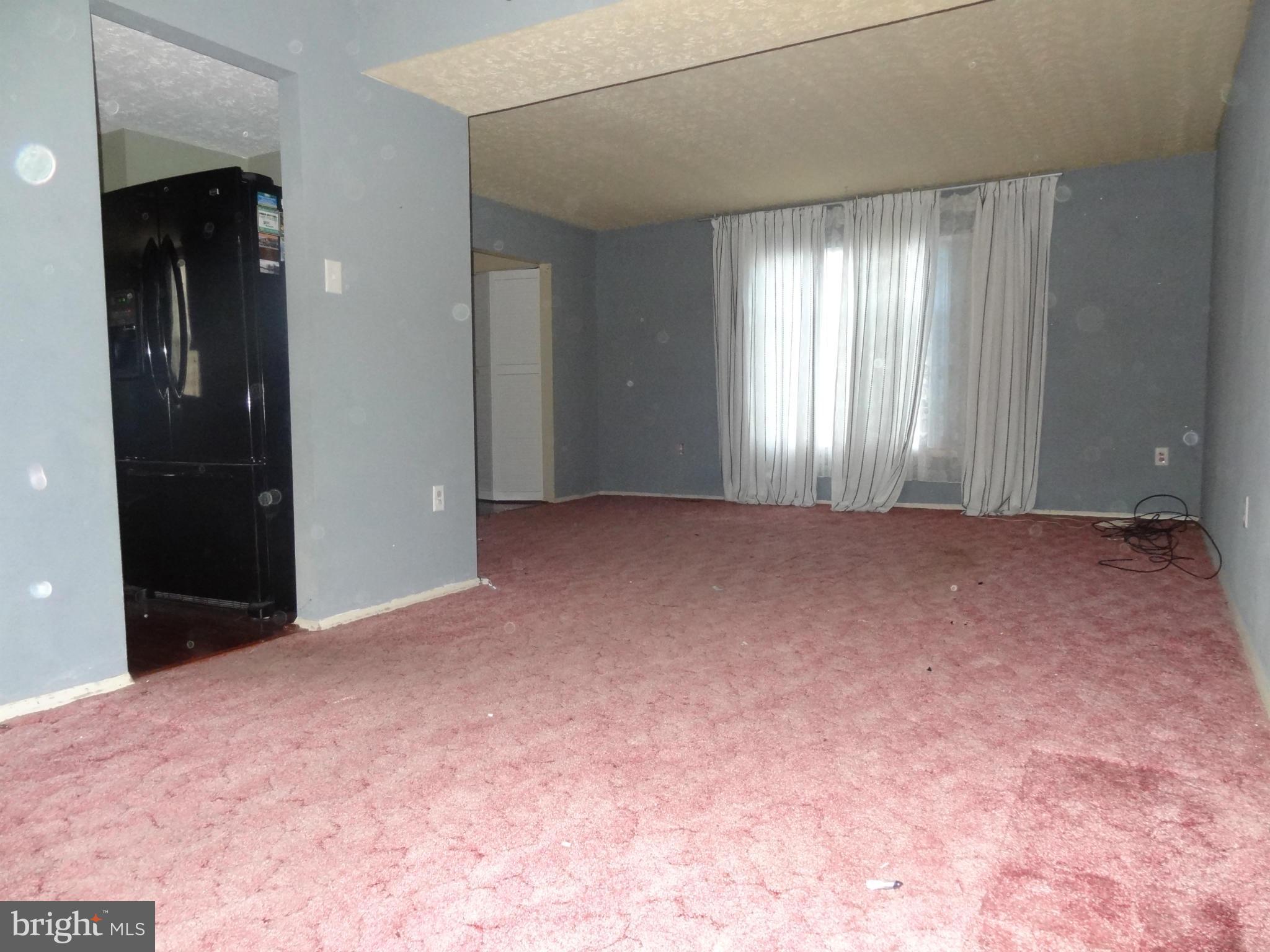 1835 Montreal Road Severn, MD 21144 - Photo 13 of 24 Living/Dining Room