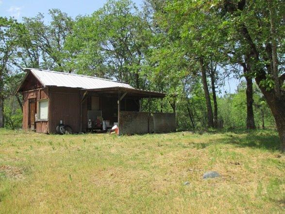 1744 Pleasant Valley Road Merlin, OR 97532 - Photo 5 of 16 Additional Photo