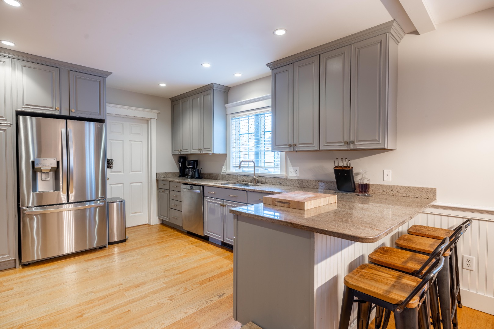 42 Nobadeer Farm Road, Unit E Nantucket, MA 02554 - Photo 3 of 12 Gallery Image 3