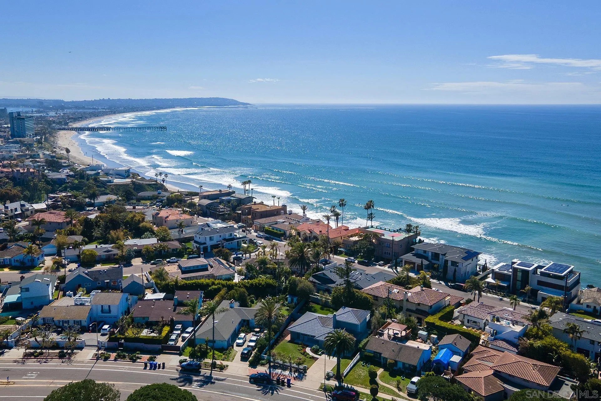 5238 La Jolla Boulevard San Diego, CA 92037 - Photo 5 of 46 a view of a city