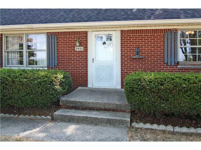 3903 Fisher Road Indianapolis, IN 46239 - Photo 2 of 24 Gallery Image 2