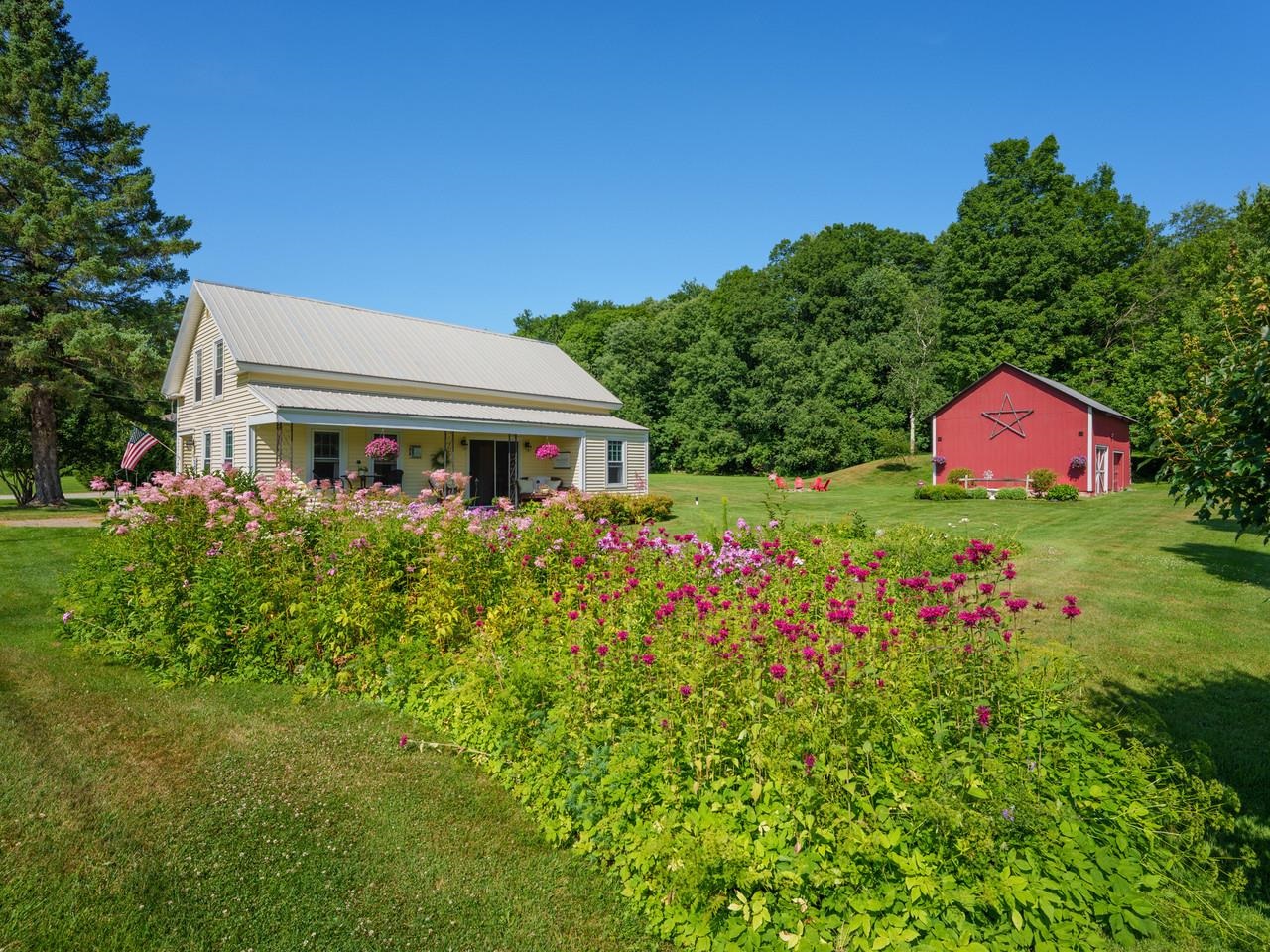 8 Dumas Road Underhill, VT 05489 - Photo 3 of 56