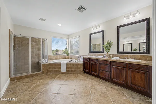 $1,165,000 | 1563 West Kaibab Drive, Chandler, AZ 85248