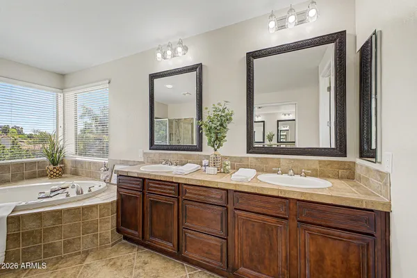 $1,165,000 | 1563 West Kaibab Drive, Chandler, AZ 85248