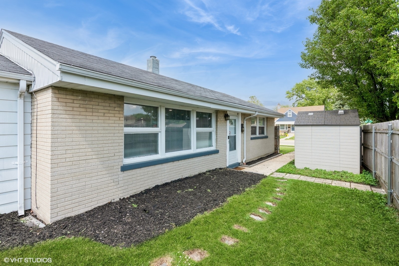 4346 Maple Avenue Brookfield, IL 60513 - Photo 2 of 15 a view of house with backyard
