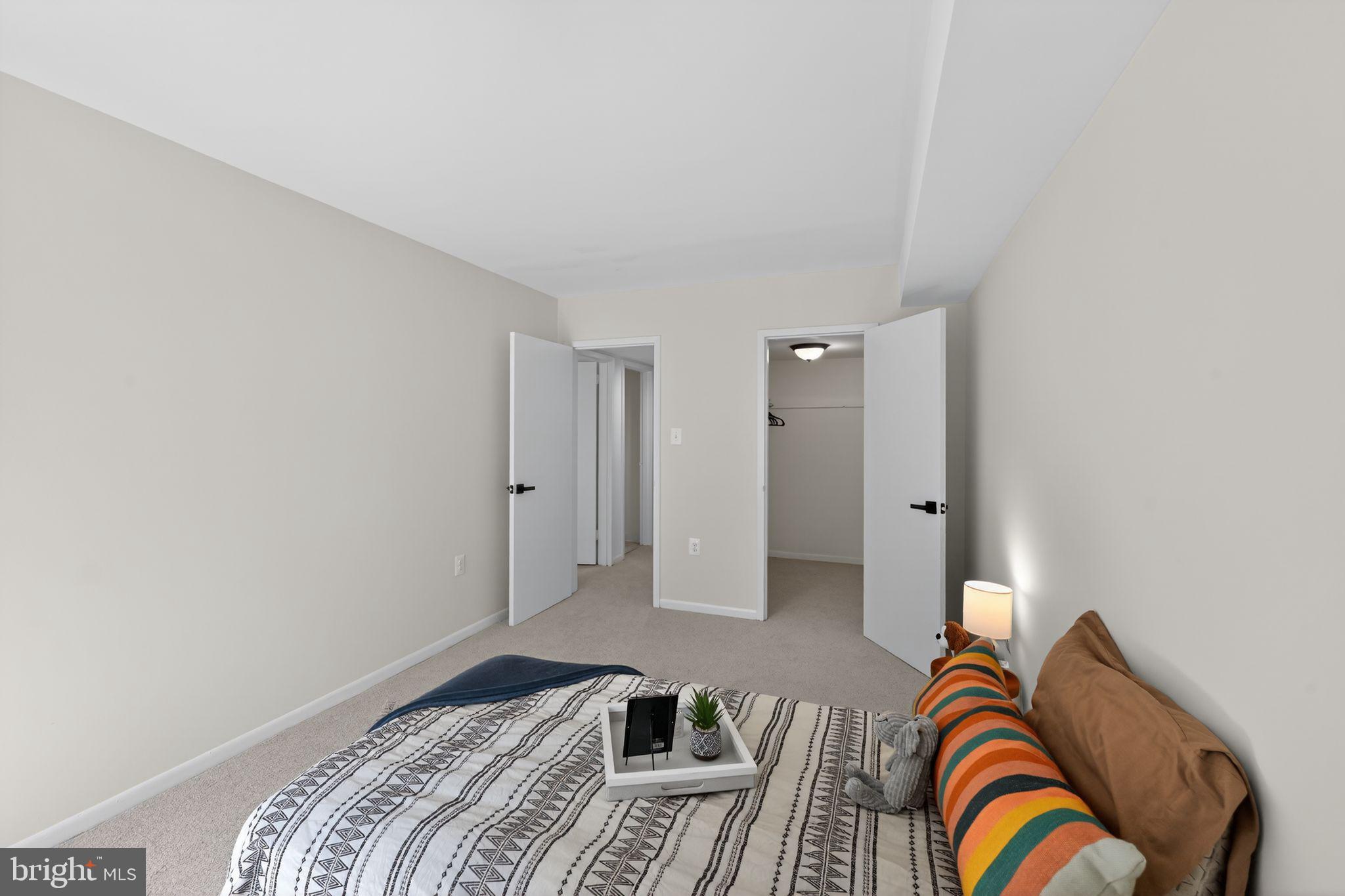 1533 Northgate Square, Unit 11B Reston, VA 20190 - Photo 12 of 16 Gallery Image 12