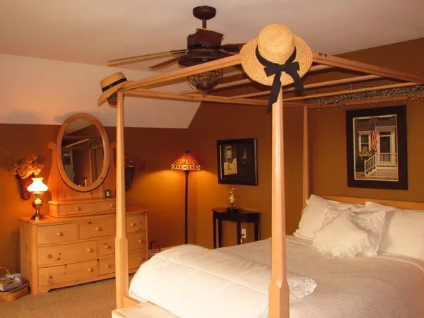 $845,000 | 11 Treat Street, Belfast, ME 04915