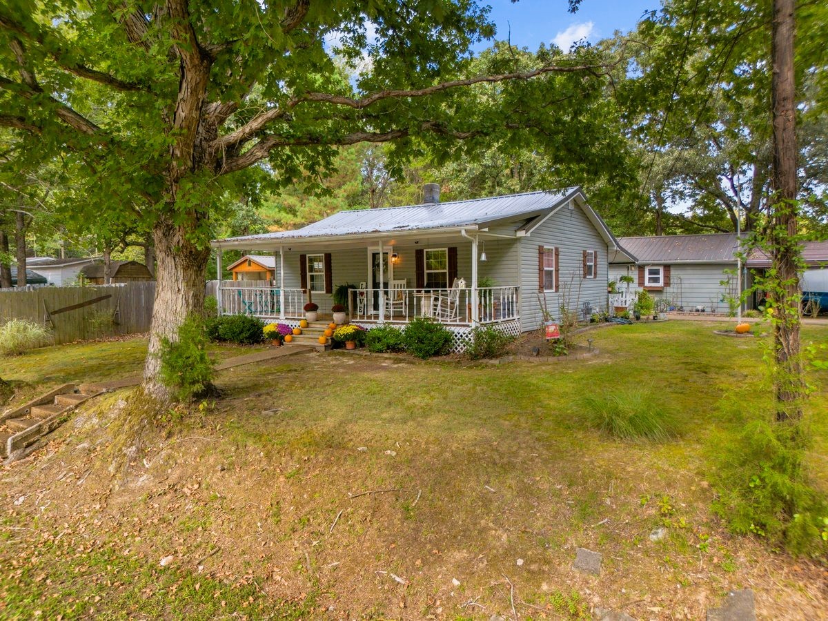 2405 Oakdale Road Camden, TN 38320 - Photo 8 of 45 Gallery Image 8