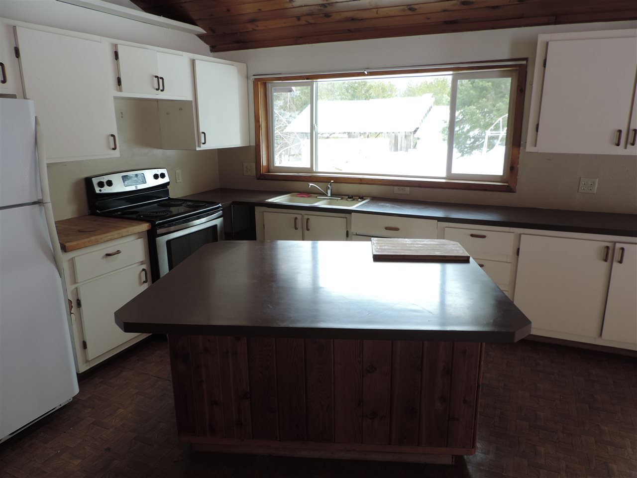 3421 Spring Valley Road Newport, WA 99156 - Photo 5 of 14 Gallery Image 5