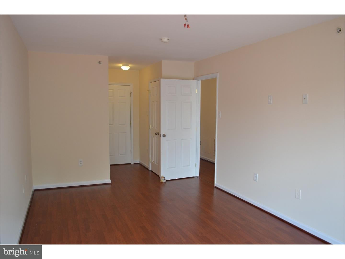 9228-38 Blue Grass Road, Unit 27 Philadelphia, PA 19114 - Photo 2 of 24