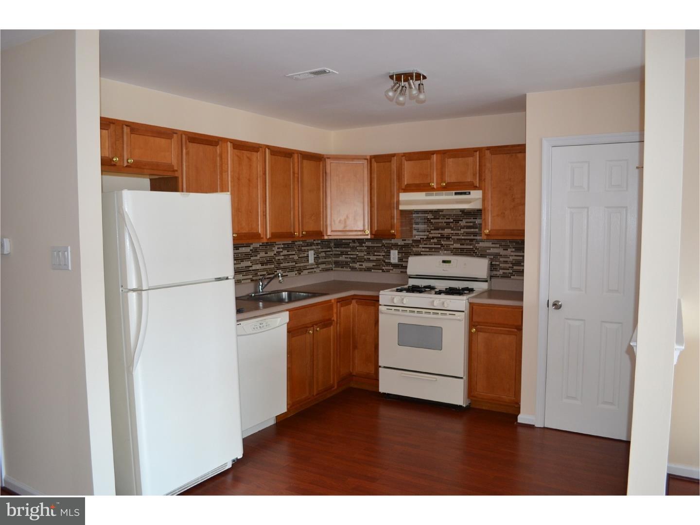 9228-38 Blue Grass Road, Unit 27 Philadelphia, PA 19114 - Photo 18 of 24