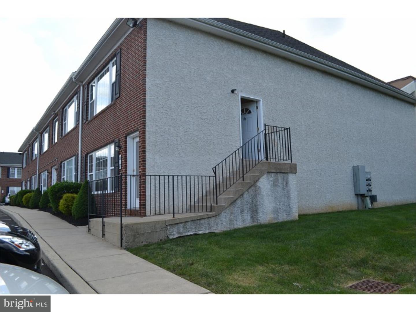 9228-38 Blue Grass Road, Unit 27 Philadelphia, PA 19114 - Photo 6 of 24