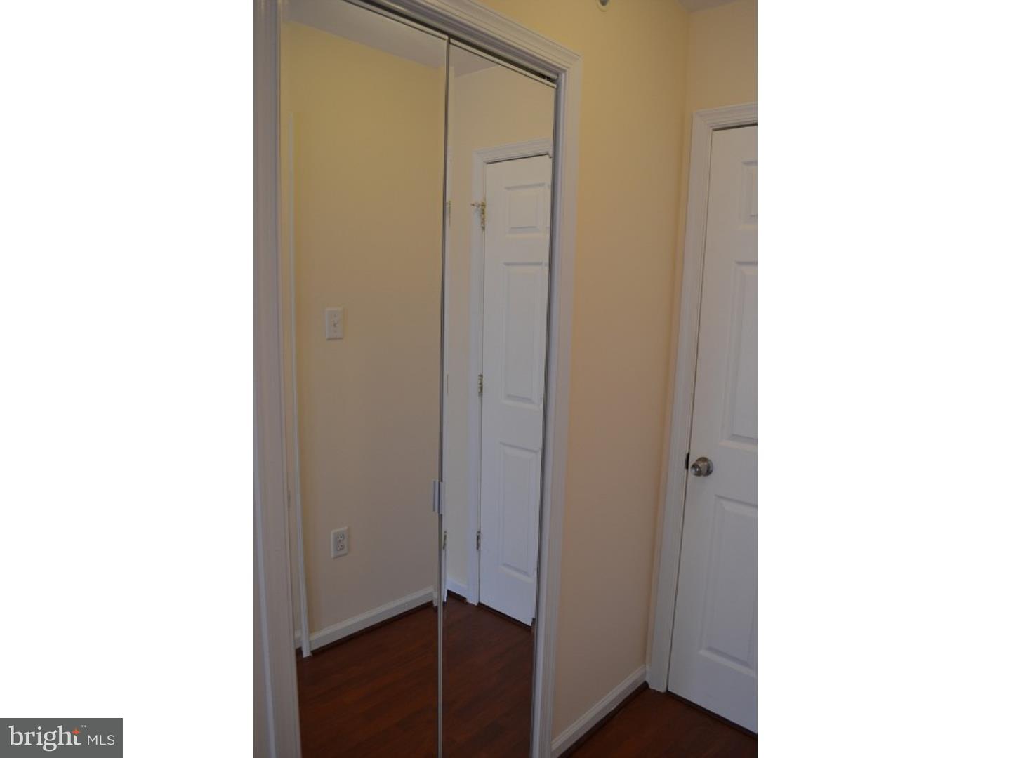 9228-38 Blue Grass Road, Unit 27 Philadelphia, PA 19114 - Photo 8 of 24