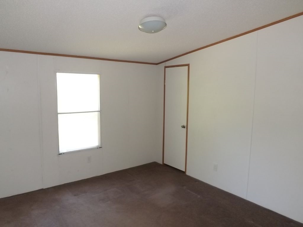 10094 Blue Waters Road Tallahassee, FL 32305 - Photo 12 of 18 Gallery Image 12