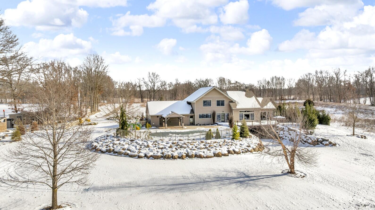 12500 Round Lake Road Horton, MI 49246 - Photo 2 of 83 1