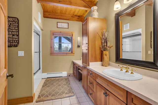 $999,000 | 12500 Round Lake Road, Horton, MI 49246