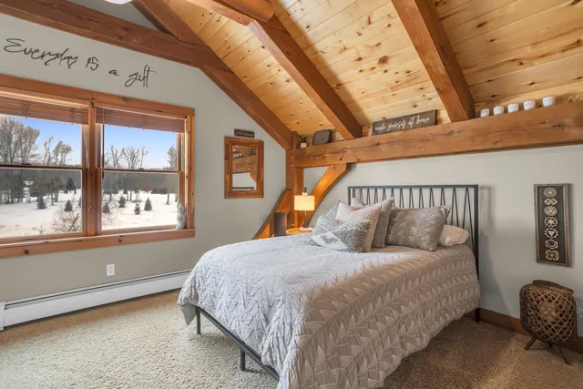 $999,000 | 12500 Round Lake Road, Horton, MI 49246