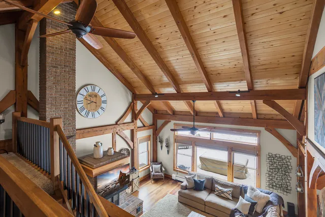 $999,000 | 12500 Round Lake Road, Horton, MI 49246