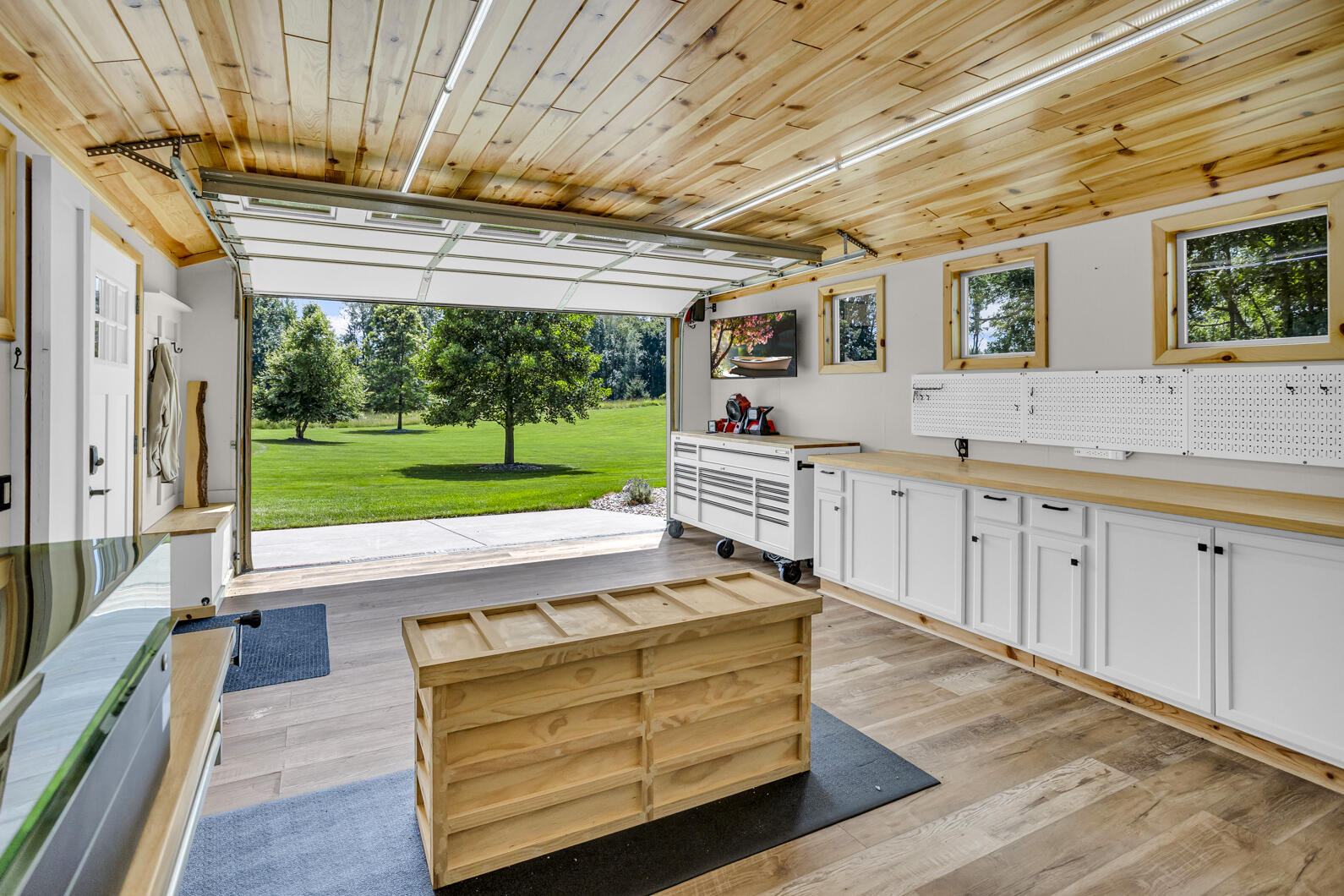 12500 Round Lake Road Horton, MI 49246 - Photo 70 of 83 0N0A2729