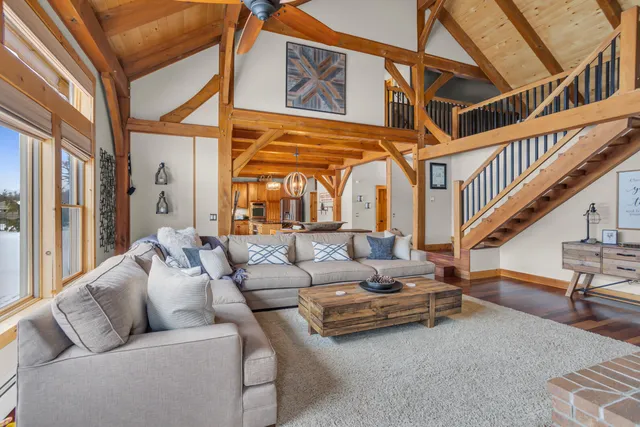 $999,000 | 12500 Round Lake Road, Horton, MI 49246